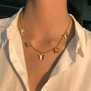 큐티목걸이 데일리목걸이 스타일리쉬목걸이 포인트목걸 데일리나비목걸이 컷팅블링나비목걸이 나비목걸이