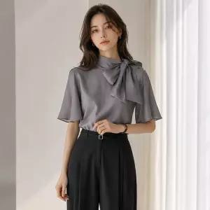 커스텀에이블 실키 리본 타이 반팔 블라우스T2605BL086B 1397494