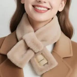 오너클랜 쁘띠 퍼 머플러 캐주얼 목도리 토끼털 숏퍼 머플러 토끼털목도리 여성머플러 여성목도리