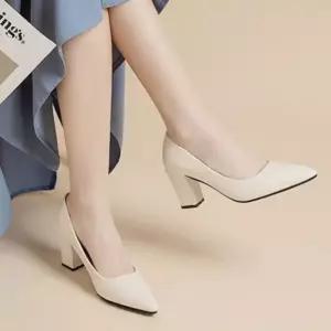 여자 데일리 세련된 베이직 뾰족 펌프스 통굽 힐 구두