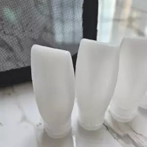 화이트 투명 튜브형 공병 30ml 샤워 화장품 로션 크림 소분 휴대 용기