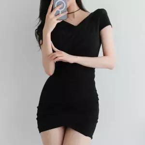 여자 슬림핏 짧은 클럽룩 쁘띠 잔주름 SS 스커트
