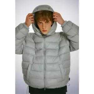[후아유]공용 Light Hooded Reversible Jacket WHJPF4T96U