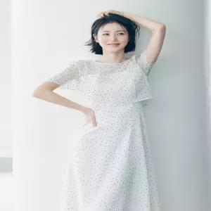 [국내백화점] 잇미샤 원피스 뷔스티에 하객룩 세일특가 도트패턴 하프슬리브 스퀘어넥 오프숄더 모크넥