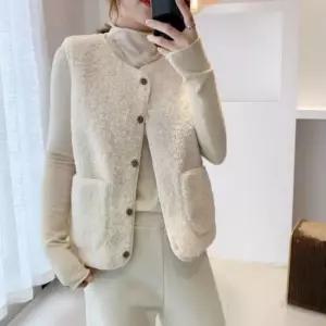 다잇템 여자 U넥 빅사이즈 양털 단추 주머니 베스트_5