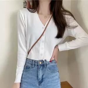 크롭 간절기 여성 긴팔 버튼 브이넥 가디건 AWFF1078