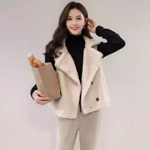 [하프클럽/골피아]여성 양털 무스탕 뽀글이 안감 미들 조끼 캐쥬얼 페이크