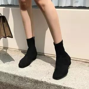 [바인미쇼룸]여성 스웨이드 로우 앵글부츠 2cm
