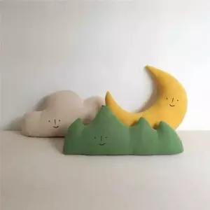 구름달쿠션 산 구름 아기방쿠션 초승달 북유럽인테리어