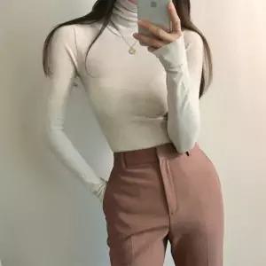 여자 터틀넥 슬림핏 편한 롱슬리브 앙고라 이너티 티셔츠