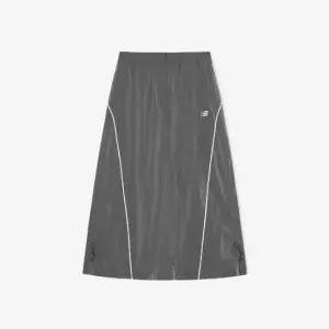 뉴발란스바지 GQT NBNWF3W822-91 WOMEN 트랙 경량 우븐 스커트