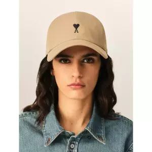 AMI PARIS (Unisex) 블랙 Ami De Coeur Embroidery Cap - Beige Mastic 1093159