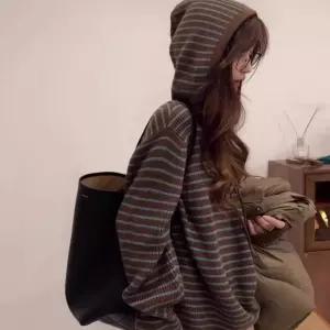 카페모카 도톰 스트라이프 후드니트 여성 모자 가을 줄무늬