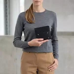 메종 마르지엘라 26FW 시그니처 스티치 카드지갑 SA3VX0007 P4455 T8013 556037