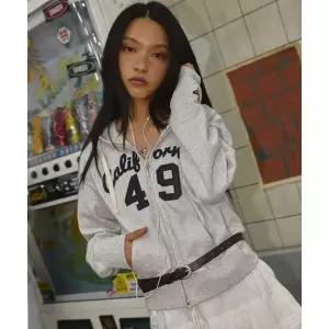 매장정품 후아유 WHO.A.U Patch Crop Hood Zip-up WHMZG1111F 137271