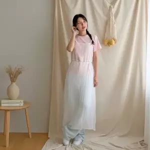 여성 코디 끈장식 긴치마 원피스 스커트