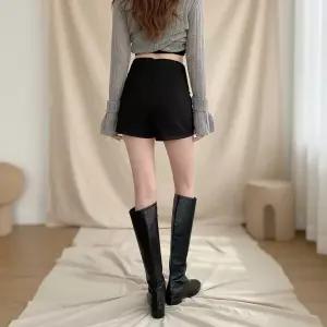 여성 편한 하이웨이스트 핀턱 숏팬츠 바지 쇼츠