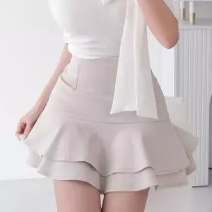 옷자락 / 시즌오프 20대 슬림핏 플레어 캉캉주름 미니 스커트_