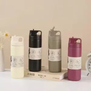 플립스트로 텀블러 550ML 진공텀블러 휴대용 보냉병 보온병 음