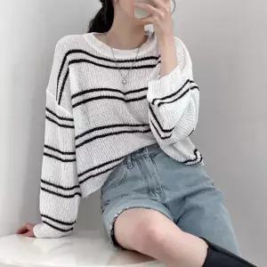 네츄럴 여리핏 단가라 크롭니트