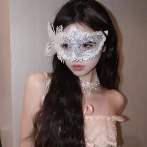 여성 파티 반면 마스크 화이트 깃털 반얼굴 소품