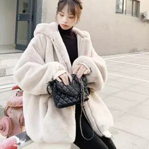 아이보리 플리스 퍼코트 여성 후드 캐주얼 데일리룩 따뜻한 고급스러운