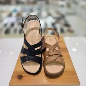 허시파피 04 여성컴포트세미캐주얼웨지패턴라인샌들4cm 3F26039040 513444392657085