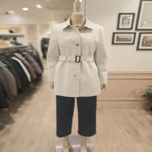 [BCBG]BCBG 싱글 숏 트렌치코트 B6A2N724