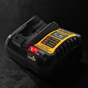 디월트 리튬이온 드릴 충전기 12V-20V 겸용 4A 슬라이드타입 DCB1104
