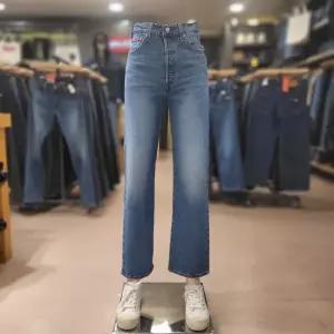 [리바이스]리바이스 여성 립케이지 스트레이트 진 79078-0008 (12566138)