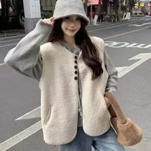 [옷자락]여성 뽀글이 양털조끼 흰색 동글단추 후리스 베스트