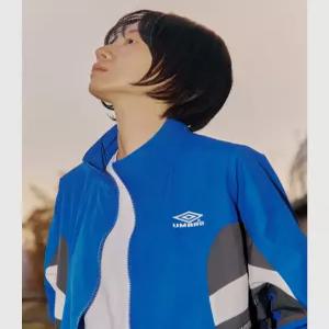 엄브로 헤리티지 트랙 우븐 바람막이 자켓 블루 UR121CJK13