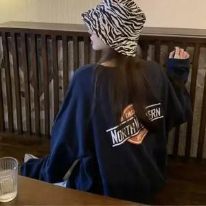 [제이큐]데일리룩 (위드기프트) 시카고캐쥬얼 기모맨투맨