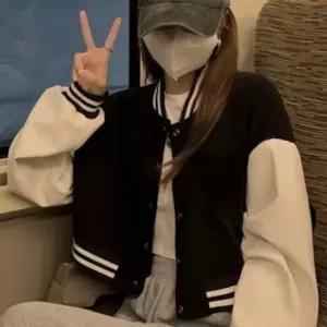 스터닝팩토리 여성용 사계절 일상 루즈핏 숏기장시즌 상의자켓 스타디움자켓 여성야구점퍼 항공점퍼
