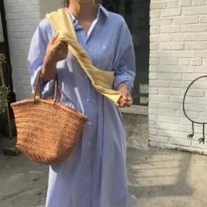 스트라이프 셔츠 롱 원피스 여성용 긴팔 치마 오피스룩 하객룩 줄무늬 원피스 루즈핏 데일리 셔츠 드레스