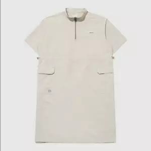 엄브로 린넨라이크 하프집업 우먼스 원피스 /  BEIGE GREY UR122COP31