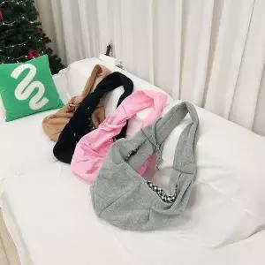 (스타일하우스)반려동물 이동가방 강아지 슬링백 포대기 애견 반려견