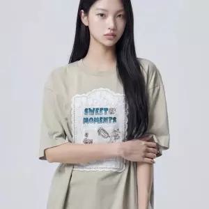 여성 레이스 패치 반팔 티셔츠 BATS47631