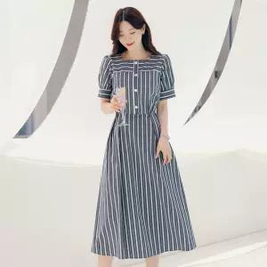 시크라인 ~XXL까지 아벨린 배색 스트라이프 핀턱 플레어 원피스 여름 휴양지 모임룩 피크닉 리조트 빅사이