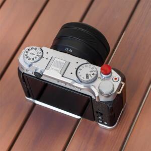 알루미늄 카메라  받침대셔터 릴리스 버튼 내장형 실리콘 패드 포함 Fujifilm XM5 Fuji 그립