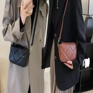 끈조절 숄더백 가방 마름모 스퀘어 미니크로스백 여자