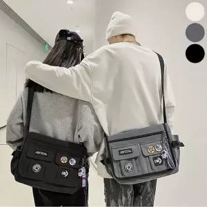 뱃지 가방 학생 수납력 짱 크로스백 키링 메신저백