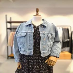 써스데이아일랜드 아웃포켓 포인트 데님 자켓 T252MJK131W