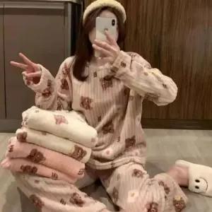 [라일리여성언더웨어] Rly 곰돌이 극세사 수면 자마 내추럴 모임룩 여성스러