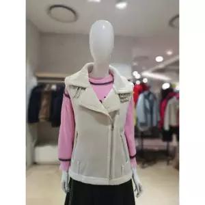 르니앤맥코이하이넥  버클 뽀글이 무스탕조끼 ML12MV302