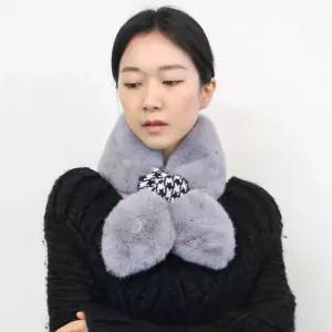 몽드 퍼 쁘띠 머플러 하운드 체크 니트 고리 여성 밍목도리 넥워머 밍크 방한