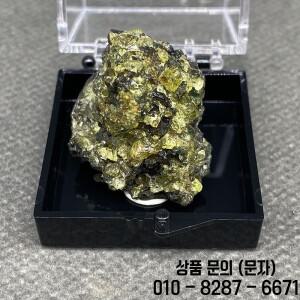 100% 천연 페리도트 광물 표본 돌 치유 크리스탈 비즈 장식품 중국산+박스 크기:35x35x35 mm