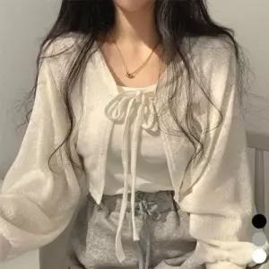 [라일리여성의류] Rly 이지 세미크롭볼레로가디건 아우터니트 우먼 폴시즌