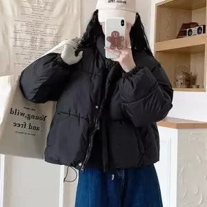 [라일리여성의류] Rly 경량 크롭 숏 패딩 여성 겨울 짧은 점퍼 블랙