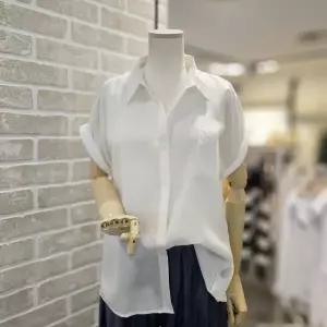 LC41F7NB009X_드랍 슬리브리스 셔츠